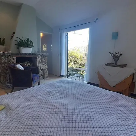 Studio Apartment In Bargemon Extérieur photo